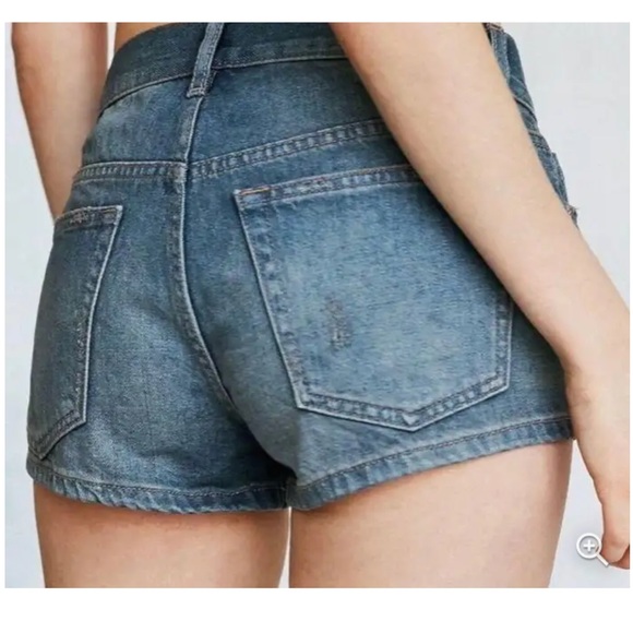 NWT BDG Essential Mid Rise Denim Short - Picture 2 of 11